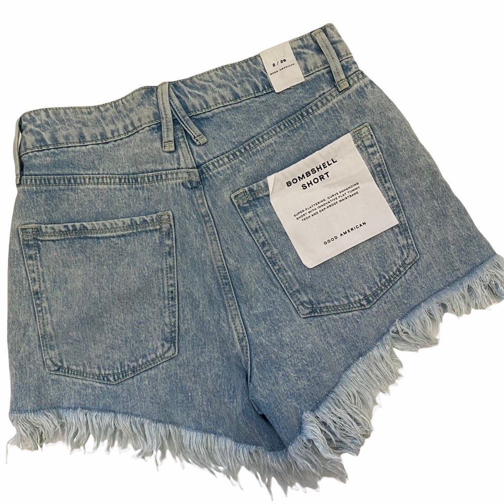 Good American Bombshell Long Fray Shorts Blue 687